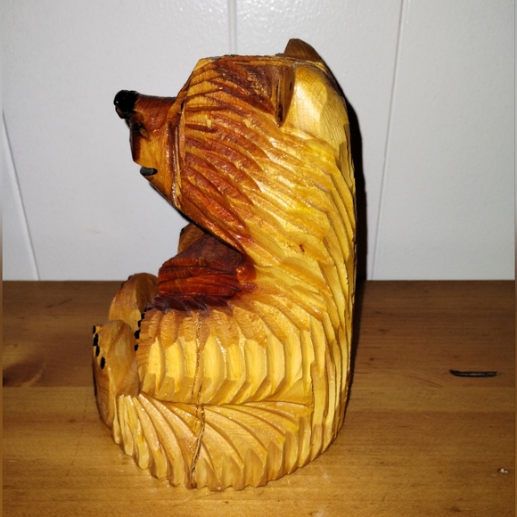 Small Hand Carved Wooden Bear Business Thank You Card Holder - Picture 2 of 7